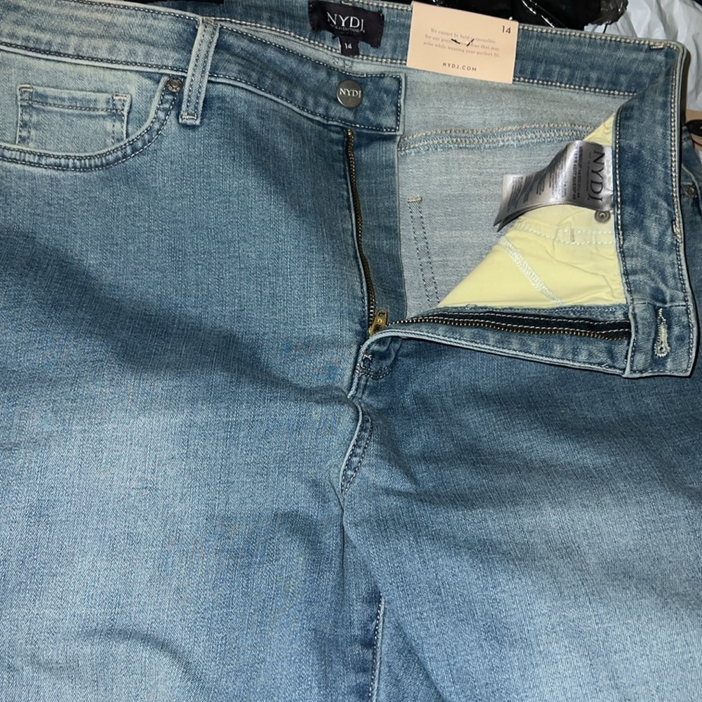 NYDJ's Ami Skinny Jeans - Picture 4 of 9